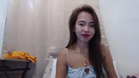 yourloving_maris online show from October 4, 12:03 pm