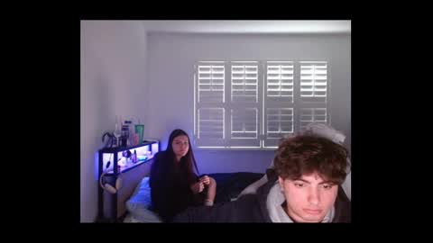 Snapshot of yourmila1 chatting on February 17, 11:33 pm yourmila1 online show from February 17, 11:33 pm