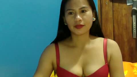 yourmorenagirl69 online show from June 4, 9:48 am