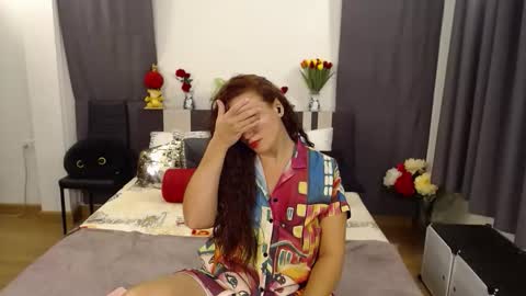 Snapshot of yourmysterycharm chatting on October 20, 4:18 pm yourmysterycharm online show from October 20, 4:18 pm