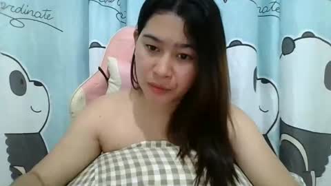 Snapshot of yourprettykelly chatting on January 21, 7:06 pm Kelly online show from January 21, 7:06 pm