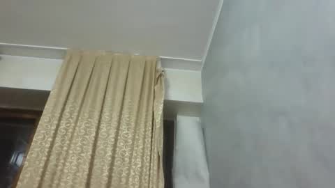 yourprincess09 online show from October 19, 8:42 pm