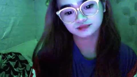 yourprincessthea online show from February 3, 6:46 pm