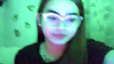 yourprincessthea online show from February 5, 7:40 pm