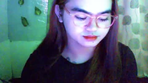 yourprincessthea online show from February 17, 1:24 am