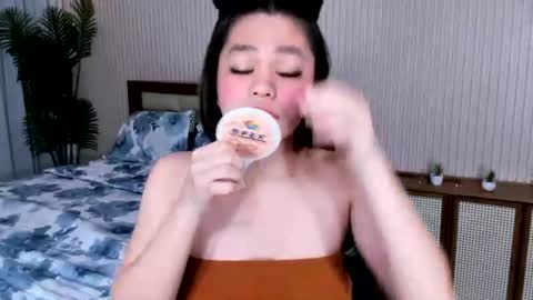 yourqueencarla online show from August 2, 6:39 pm