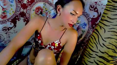 sweet katelyn online show from October 1, 12:00 pm