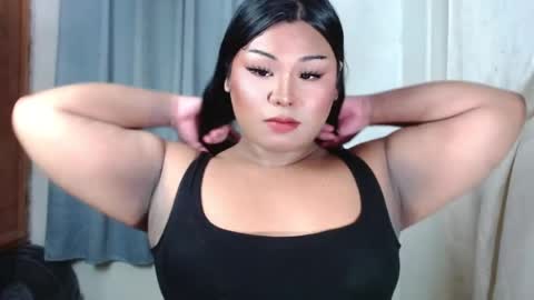 Snapshot of yourseductivecrixtin chatting on July 11, 7:38 pm yourseductivecrixtin online show from July 11, 7:38 pm