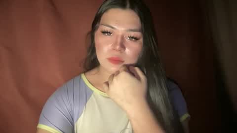 LALA online show from January 13, 4:56 pm