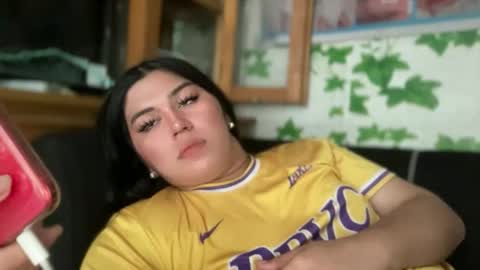 LALA online show from February 28, 5:19 am