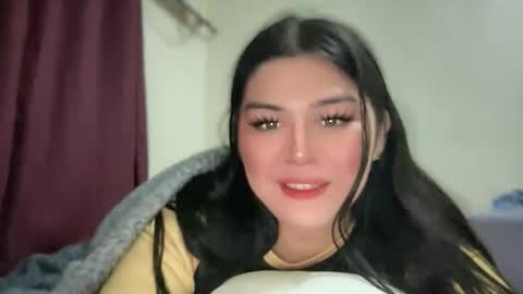 LALA online show from April 8, 4:18 pm