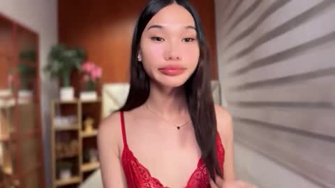 yoursluttyashxx online show from April 20, 5:26 pm