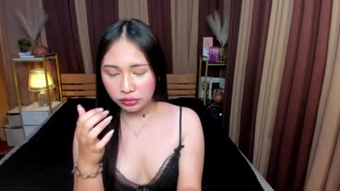 Snapshot of yoursubmissivegirl_zoe chatting on June 25, 5:12 am submissive and slave girl online show from June 25, 5:12 am