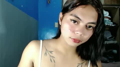 yoursweetfucking_andrea online show from December 14, 11:59 am