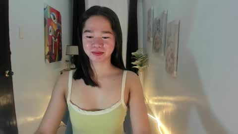 yourtinybunny online show from September 25, 9:57 am