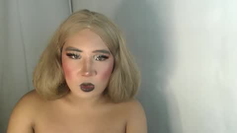 Jeen online show from February 25, 7:03 pm