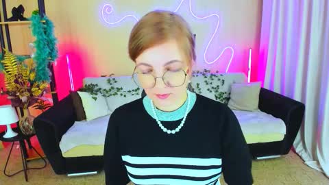 Alice online show from November 20, 4:12 am