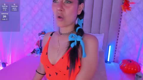 Val online show from October 22, 3:51 am