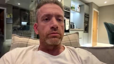 Snapshot of youwantus69 chatting on September 18, 4:25 am You want us 69 online show from September 18, 4:25 am