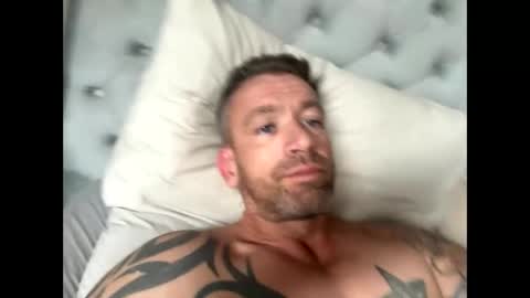 Snapshot of youwantus69 chatting on September 27, 8:19 am You want us 69 online show from September 27, 8:19 am