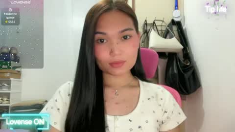 yrdrmgrl_jennie26 online show from June 29, 6:19 pm