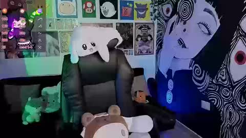 Snapshot of yuhwa chatting on September 15, 11:49 pm rawr Anne Independent model online show from September 15, 11:49 pm