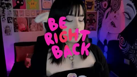 Snapshot of yuhwa chatting on October 14, 11:27 pm rawr Anne Independent model online show from October 14, 11:27 pm