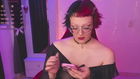Snapshot of yuki_cross chatting on June 2, 4:14 am online show from June 2, 4:14 am