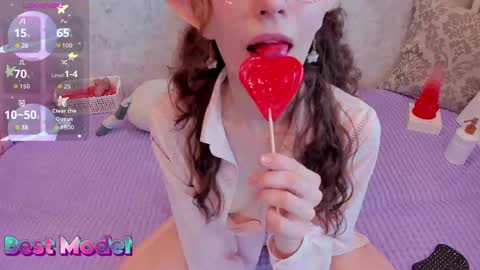Snapshot of yuki_marise chatting on June 7, 4:49 am Yuki online show from June 7, 4:49 am