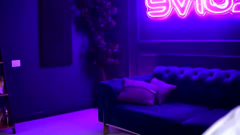 Snapshot of yuliadesirevska chatting on November 2, 8:11 pm Yulia online show from November 2, 8:11 pm