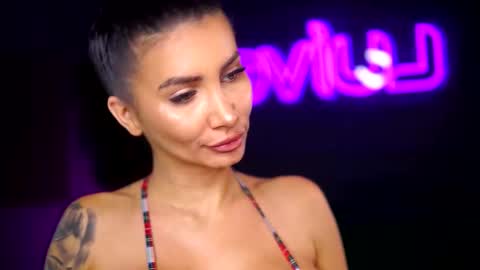 Snapshot of yuliadesirevska chatting on November 3, 8:32 pm Yulia online show from November 3, 8:32 pm