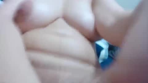 yuliana_25 online show from February 23, 9:45 pm