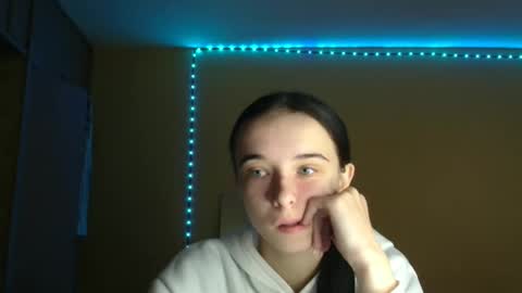 Yuliia online show from October 22, 7:41 am