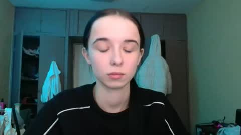 Yuliia online show from February 16, 8:21 am