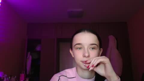 Yuliia online show from March 3, 7:25 am