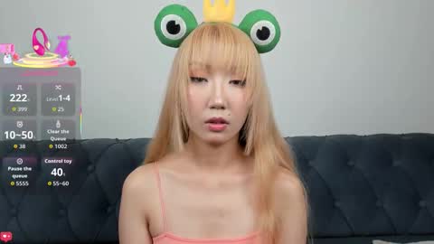 Snapshot of yume_ko chatting on September 13, 2:17 pm yume_ko online show from September 13, 2:17 pm