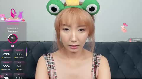 Snapshot of yume_ko chatting on September 18, 12:01 am yume_ko online show from September 18, 12:01 am