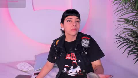 YUMEKO  online show from September 23, 11:57 am