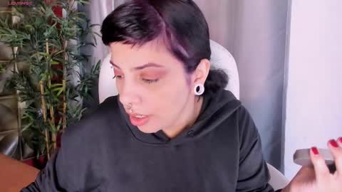 Snapshot of yumeko_jabami chatting on November 11, 12:49 pm YUMEKO online show from November 11, 12:49 pm