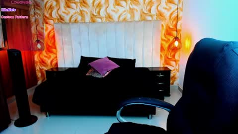Snapshot of yumeko_michael chatting on July 22, 7:05 pm yumeko_michael online show from July 22, 7:05 pm