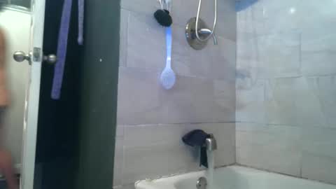 Snapshot of yumiepussyy chatting on November 21, 10:41 pm Payton kelly online show from November 21, 10:41 pm