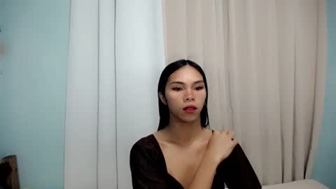 Snapshot of yumiexx chatting on July 3, 10:21 am CALL ME YUMLEXX online show from July 3, 10:21 am