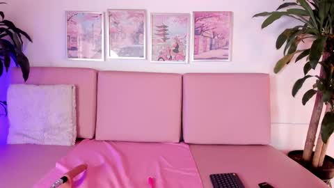 Snapshot of yumii_sweetgirl chatting on September 12, 12:49 pm yumii_sweetgirl online show from September 12, 12:49 pm