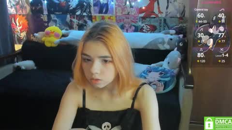 Snapshot of yumiko_uwu chatting on February 17, 9:03 am Yumeko online show from February 17, 9:03 am