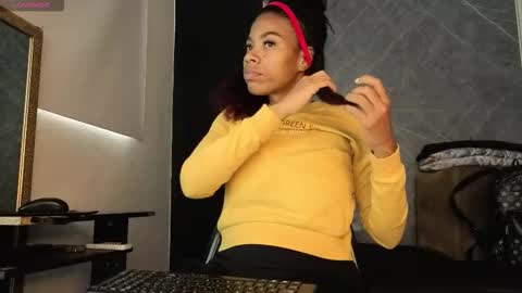 Yummyduo online show from October 23, 12:04 pm