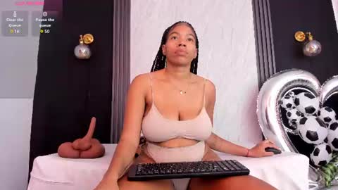 Yummyduo online show from July 20, 11:01 am