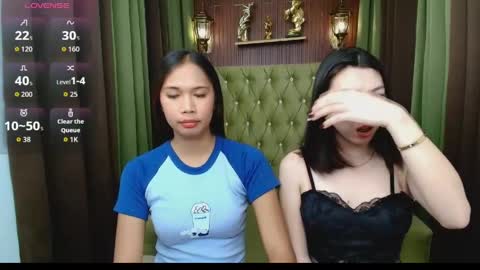 Snapshot of yummyhotkendra chatting on May 17, 5:27 am yummyhotkendra online show from May 17, 5:27 am