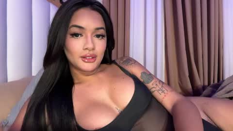 Goddes Renalyn online show from November 11, 9:37 pm