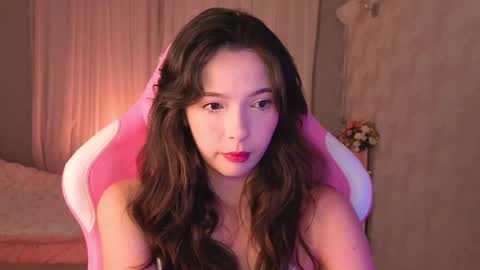 Snapshot of yuna_sunshy chatting on June 2, 10:45 pm Yuna online show from June 2, 10:45 pm