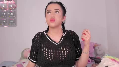 yunahott_ online show from February 10, 5:11 am